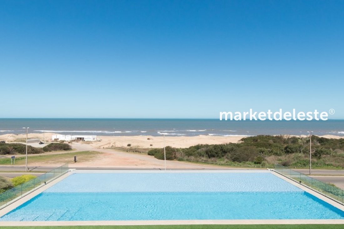 Apartment in Playa Brava, Maldonado Department, Uruguay 4 - 15927479