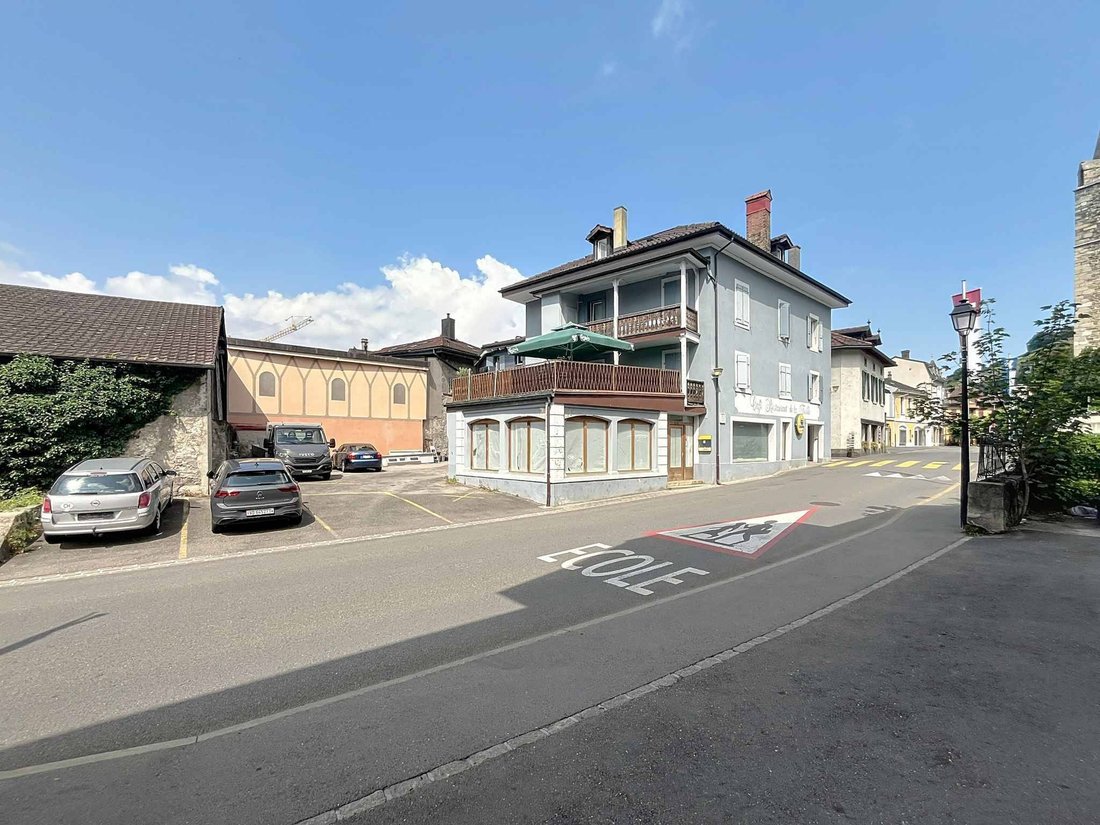 Casa a Bex, Vaud, Svizzera 2 - 15927673