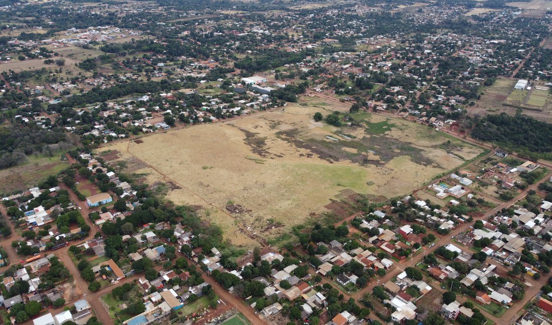 Land in Ciudad del Este, Alto Paraná Department, Paraguay 2 - 15930029