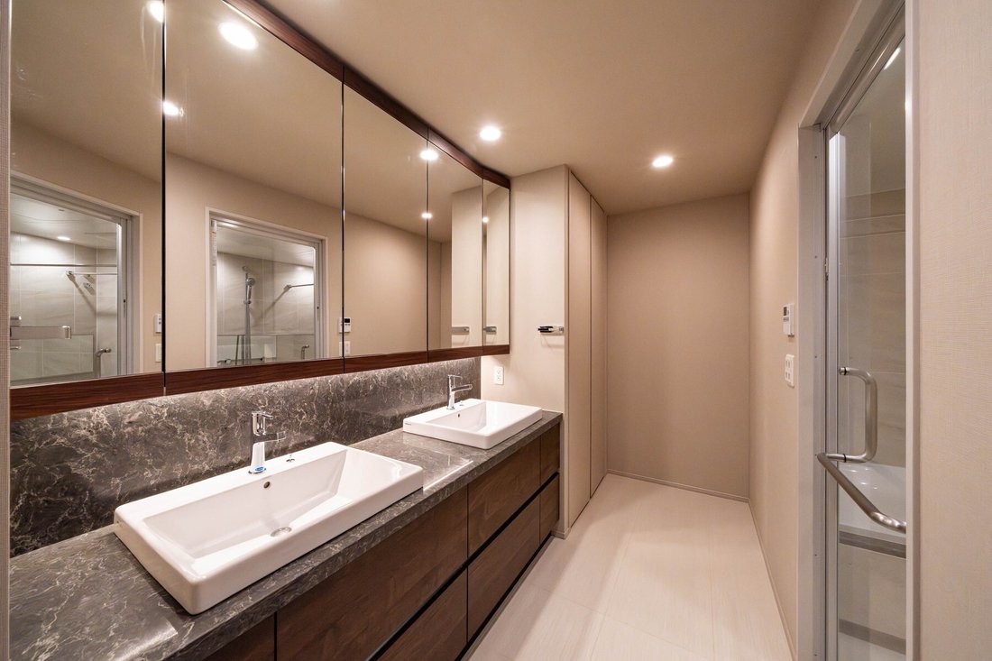 Condo in Fukuoka, Fukuoka, Japan 4 - 15879655