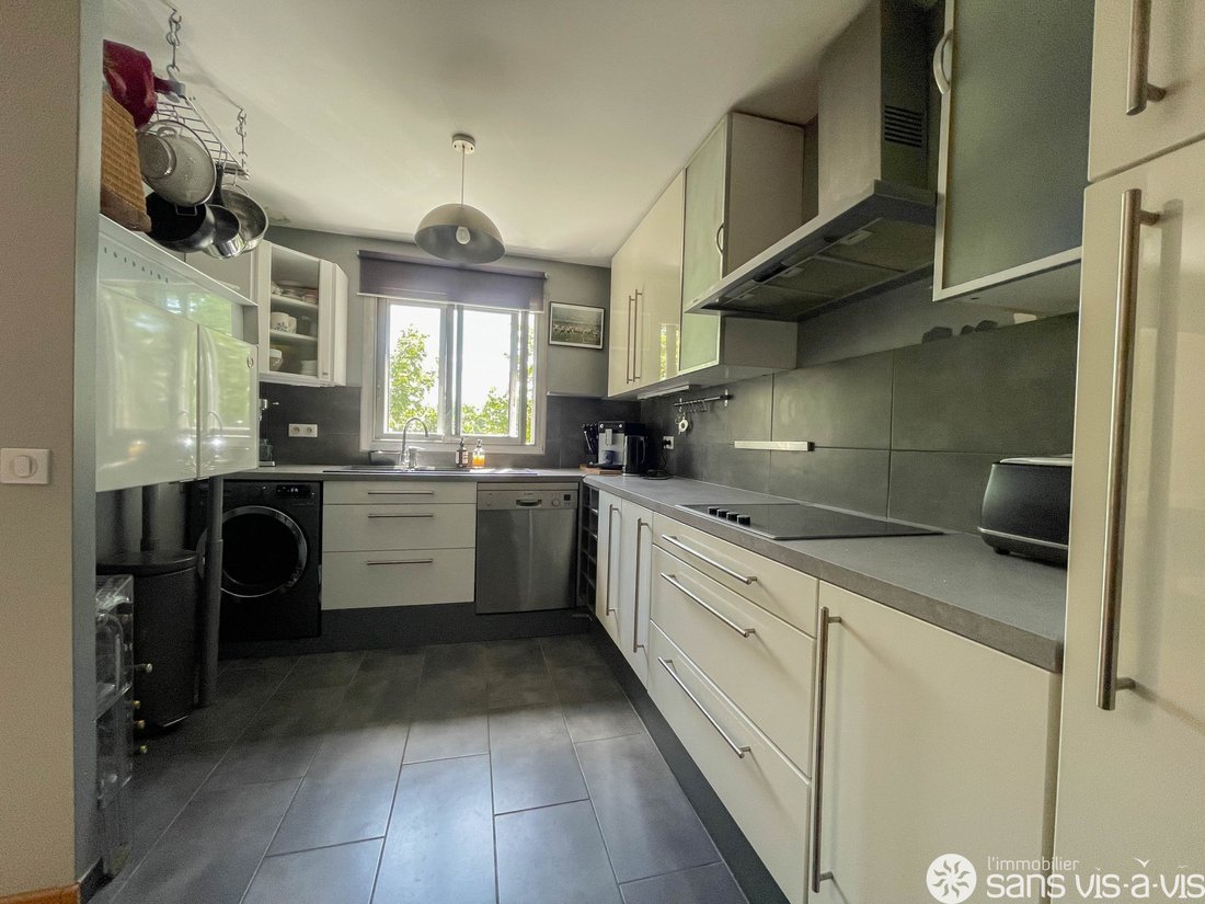 Whispers of the Seine: A Château-Park Sanctuary Above Paris - 5