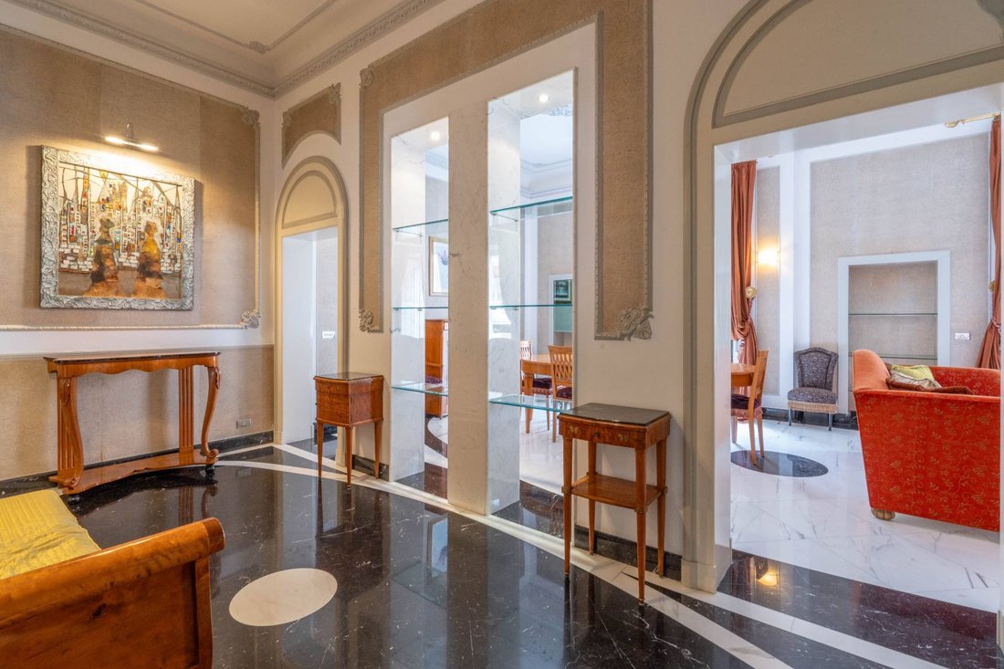 Apartamento en Bari, Apulia, Italia 3 - 14197281