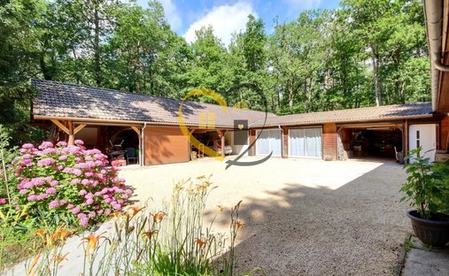 Sologne – A Recently Restored Former Hunting Lodge Set In 1.3 Hectares - 5