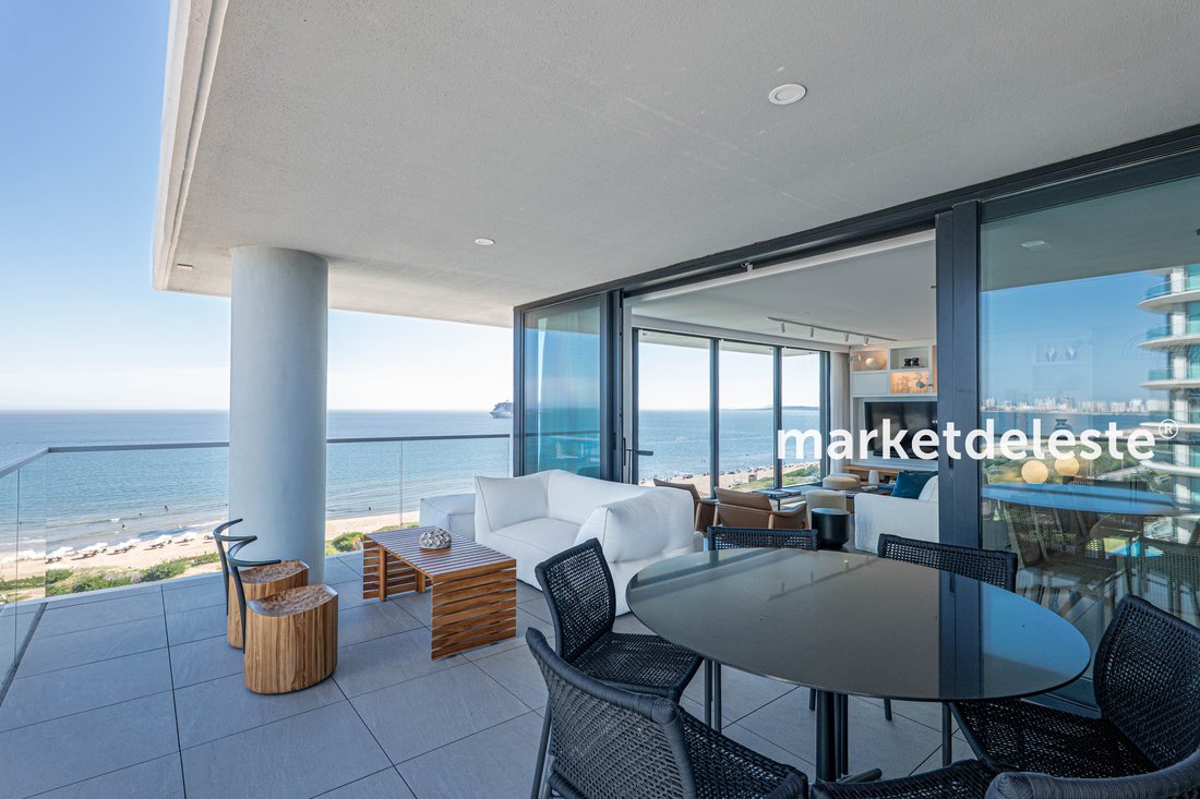 Apartment in Punta del Este, Maldonado Department, Uruguay 1 - 15927778