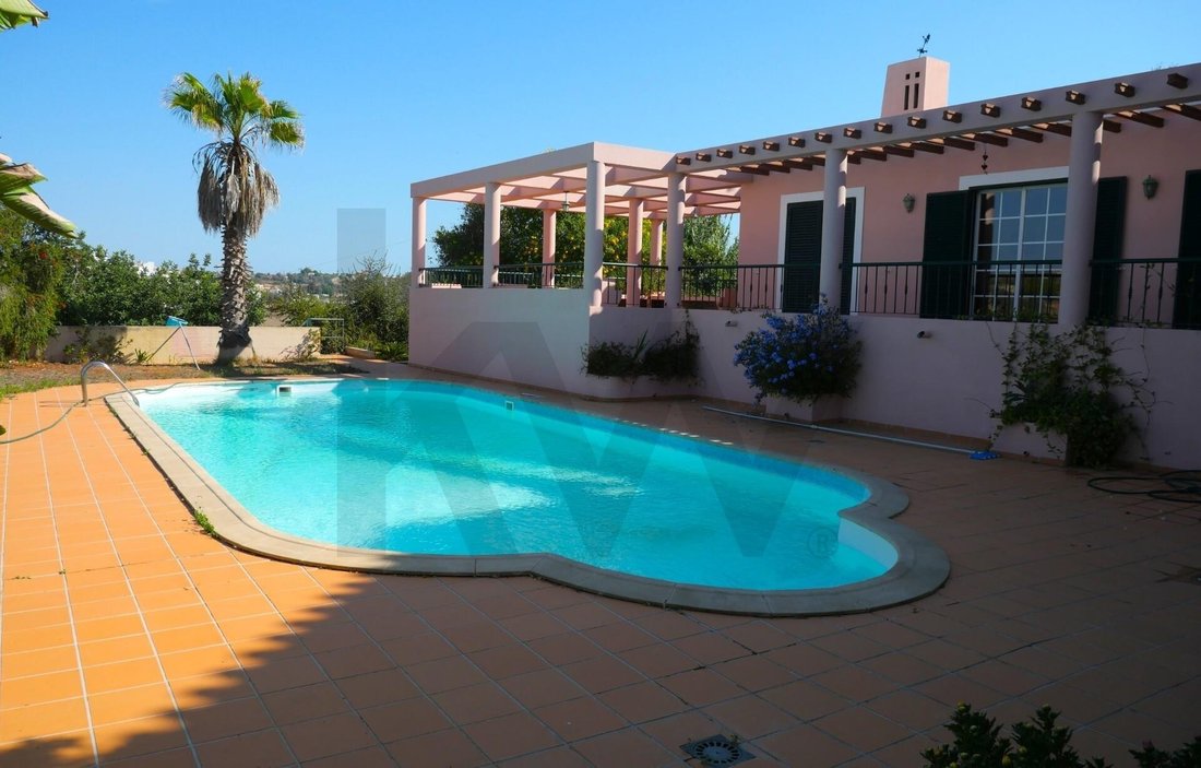 Townhouse in Estombar e Parchal, Algarve, Portugal 2 - 15930318