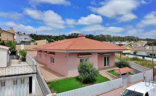 House in Santa Maria da Feira, Portugal 1