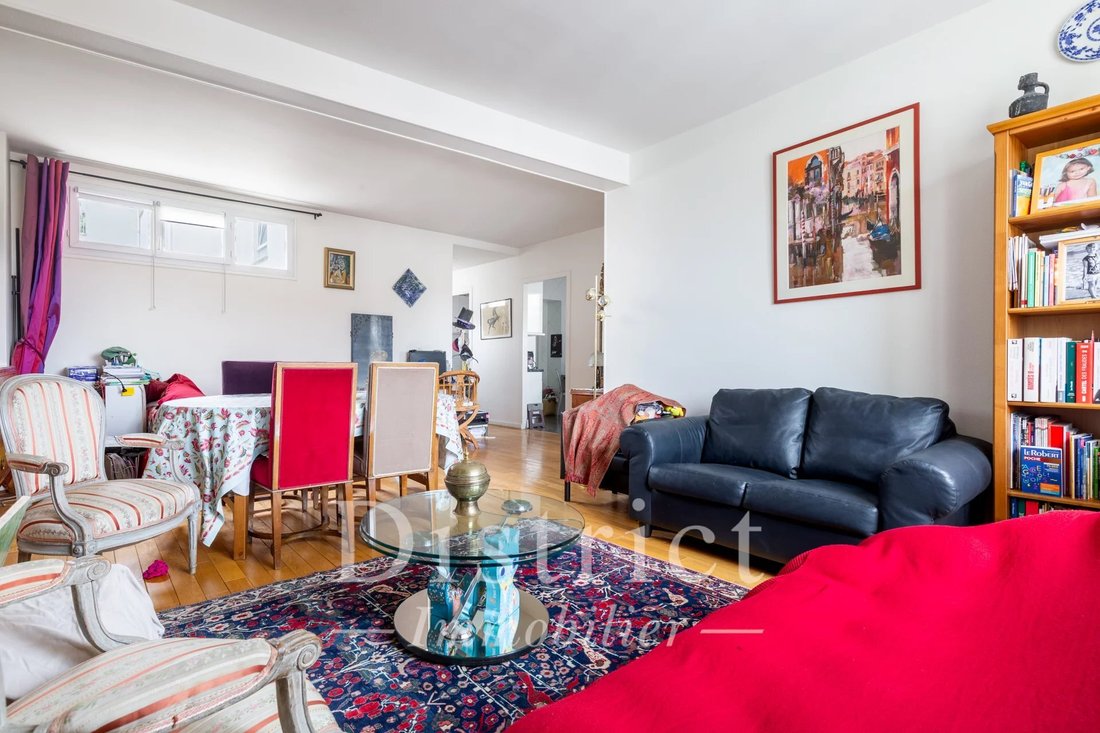 Apartment in Violet Commerce, Paris 15e Arrondissement, Paris 4 - 15930265
