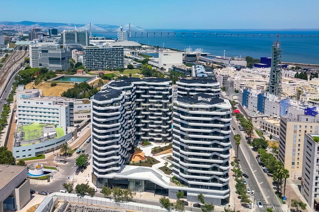 Apartment in Marvila, Lisbon, Portugal 2 - 15930528