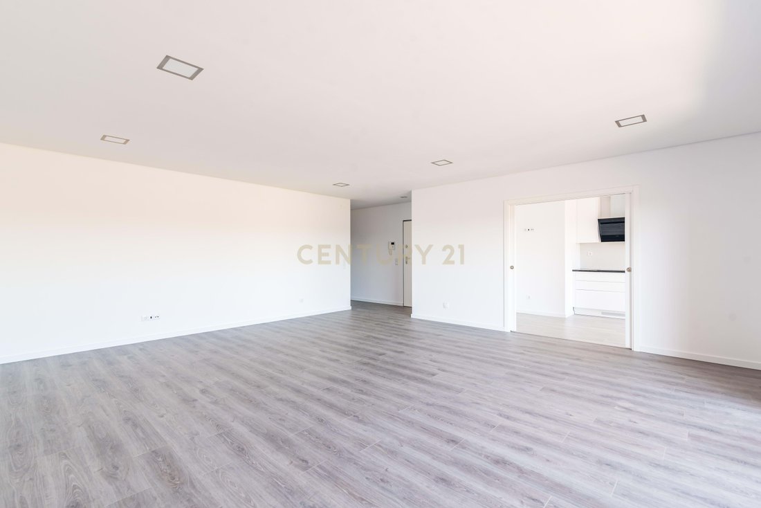 Apartment in Montijo e Afonsoeiro, Setubal, Portugal 4 - 15930733