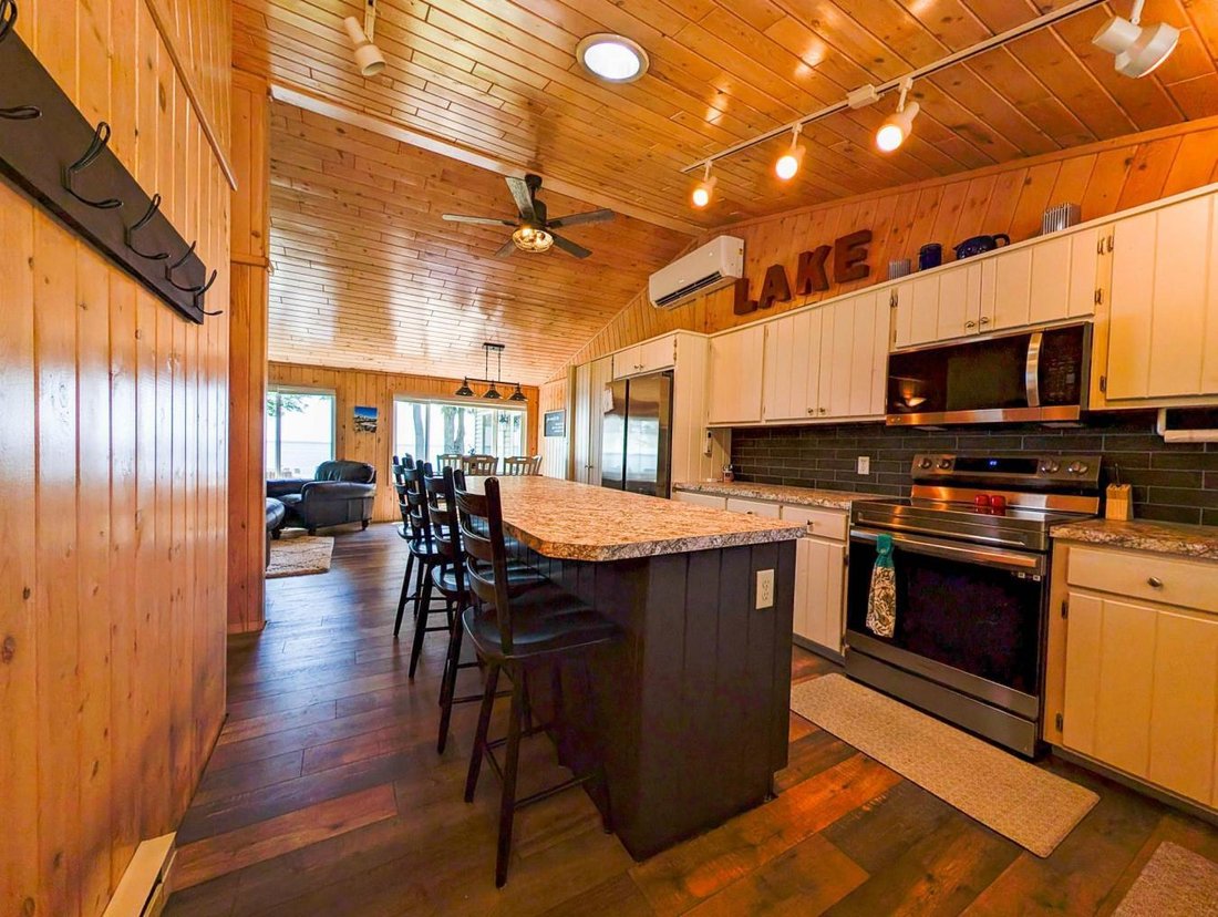 House in Battle Lake, Minnesota, United States 3 - 15930419
