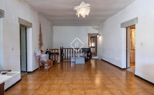 Castle for Sale in Foixa, Catalonia, Spain