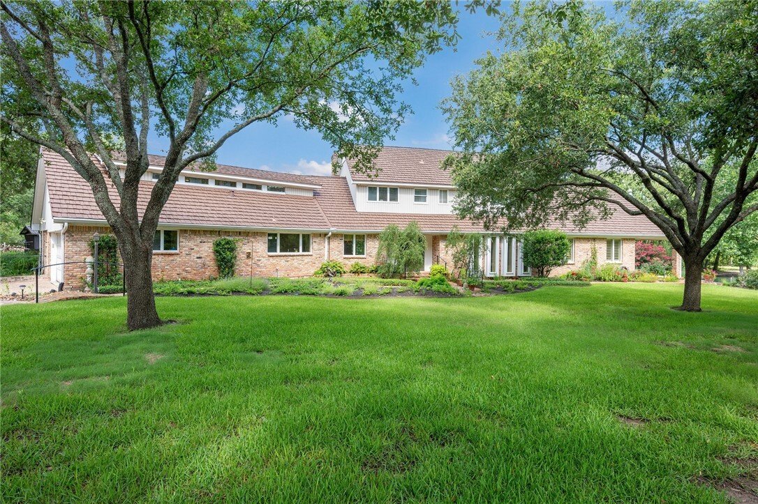 House in College Station, Texas, United States 3 - 15931076