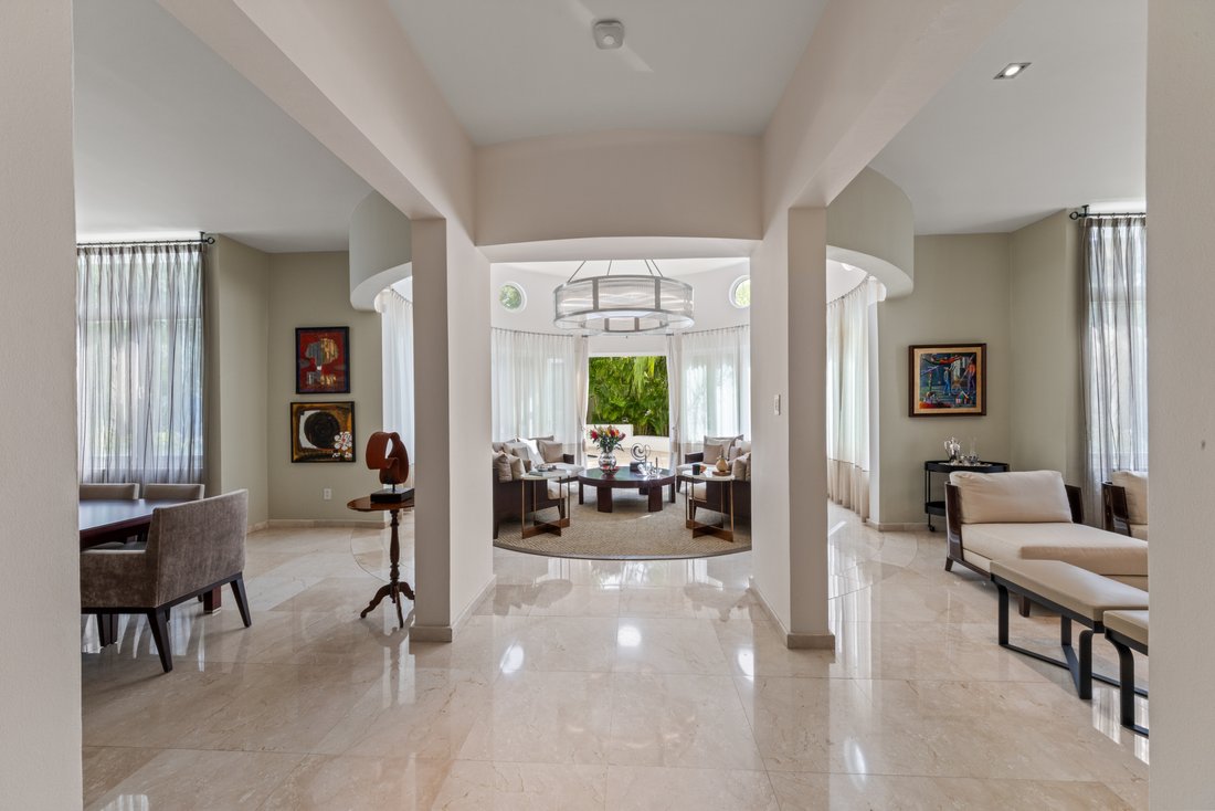 Villa in Willemstad, Curaçao, Curaçao 3 - 15931252