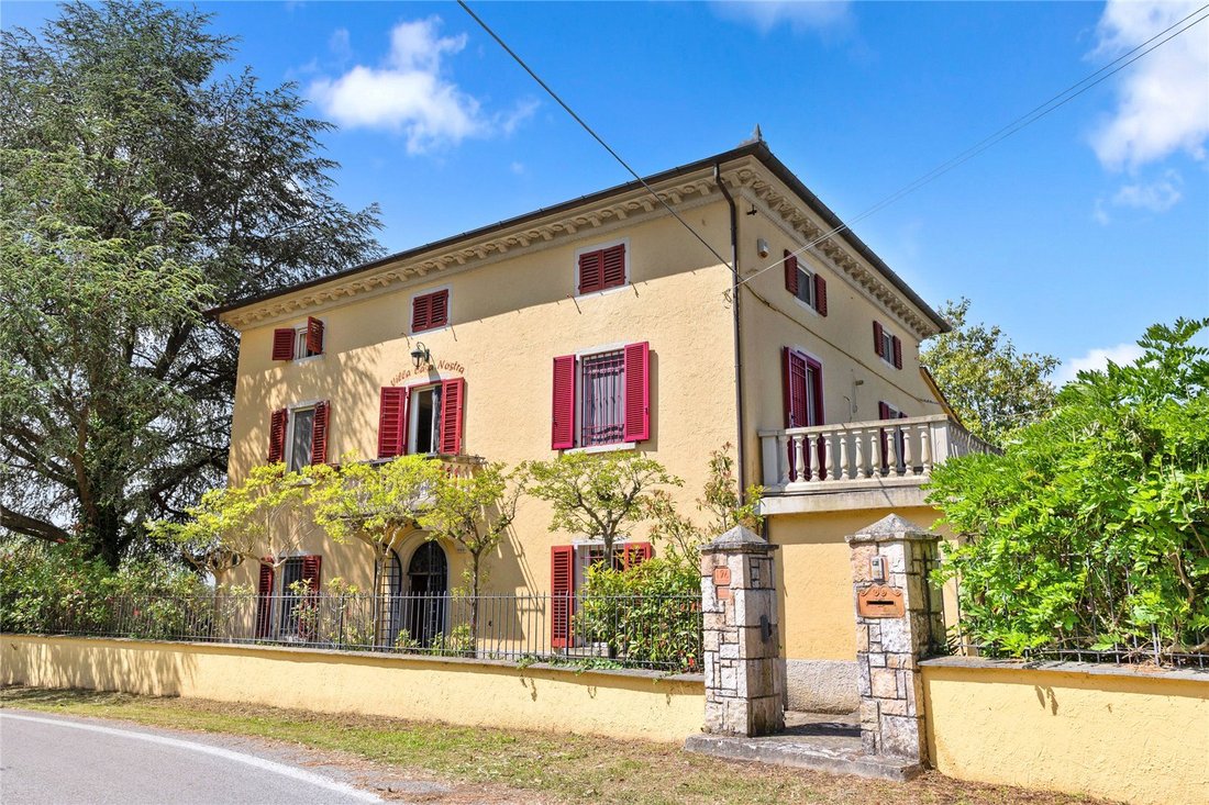 House in Lamporecchio, Tuscany, Italy 1 - 15931258