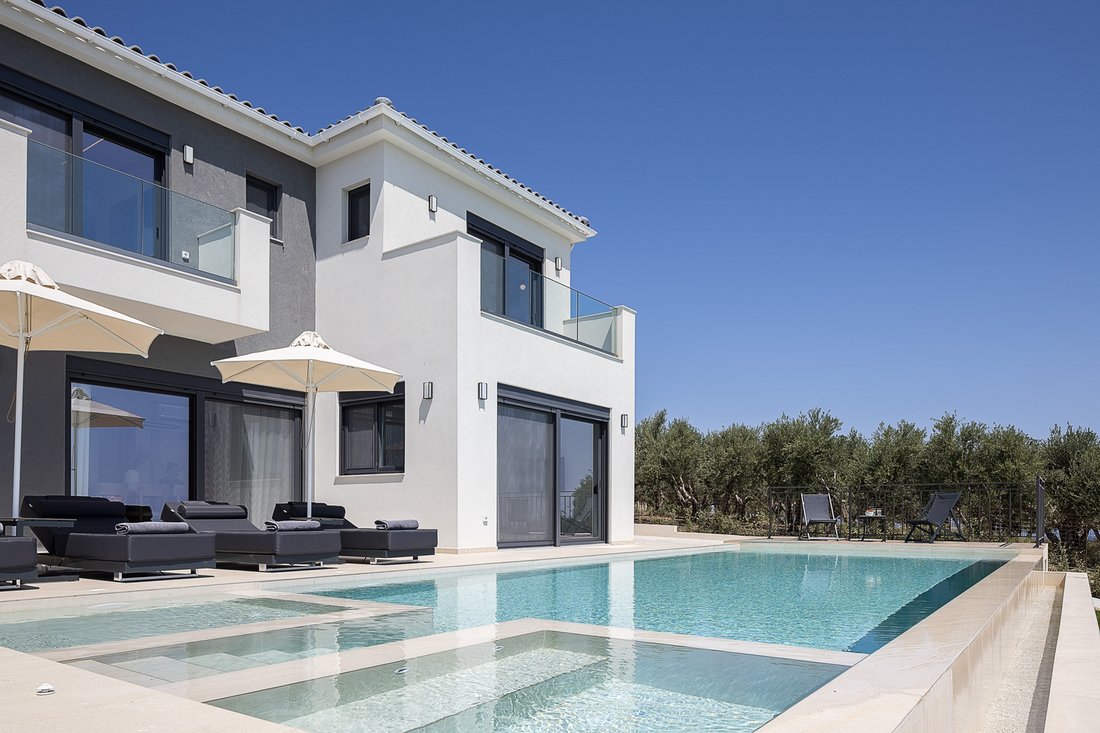 Villa in Crete, Greece 3 - 15931326