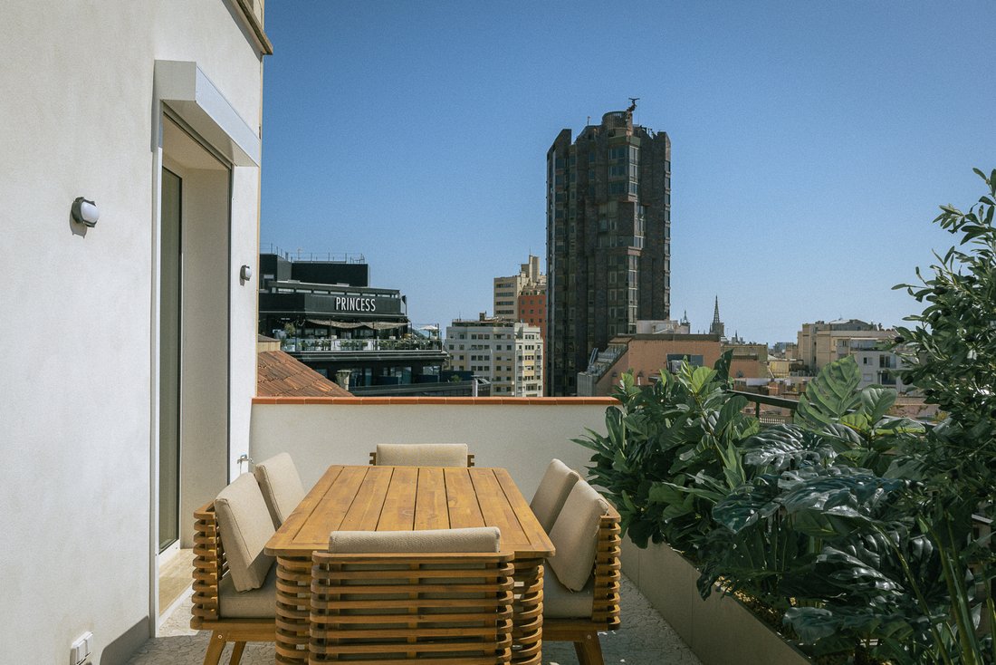 Penthouse in Eixample, Barcelona, Spain 3 - 15931361
