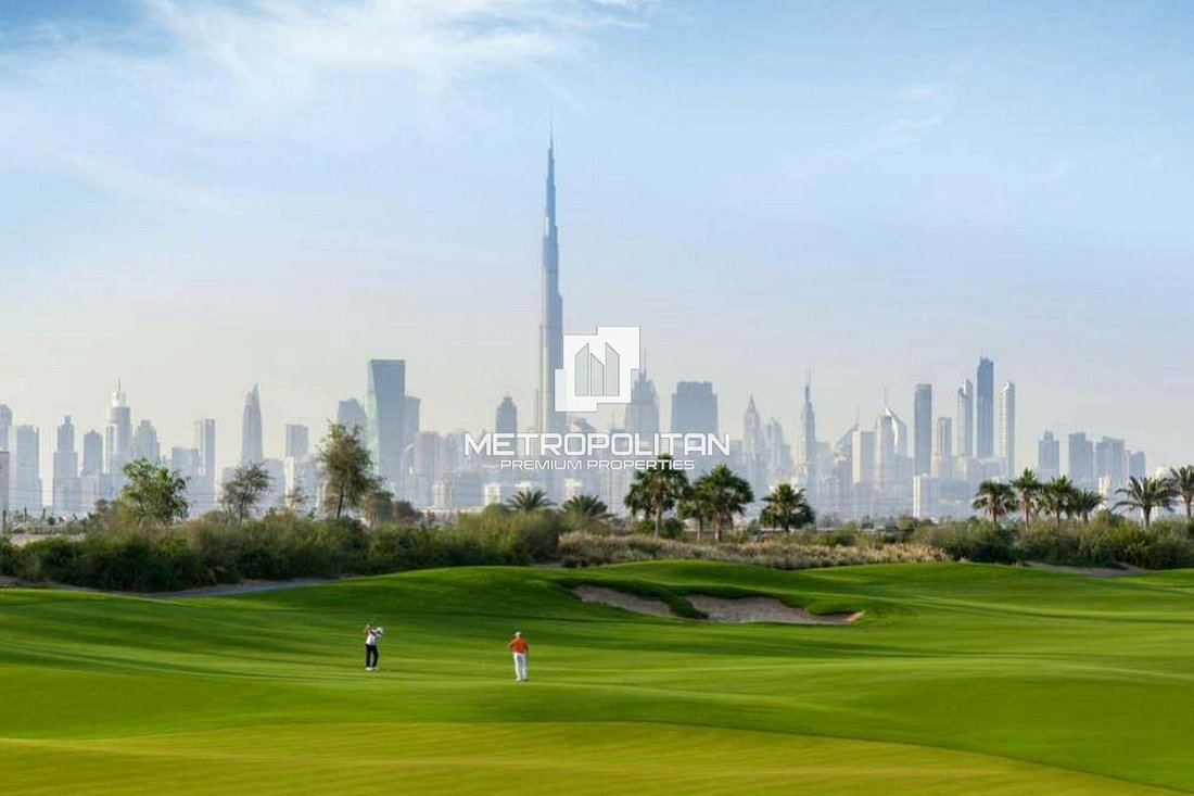 Apartment in Hadaeq Sheikh Mohammed Bin Rashid, Dubai, United Arab Emirates 1 - 15932426