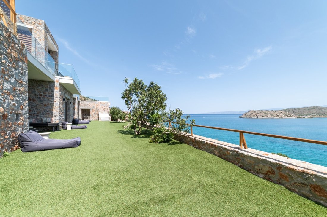 Villa in Community of Vrouchas, Agios Nikolaos Municipal Unit, Greece 4 - 15932044