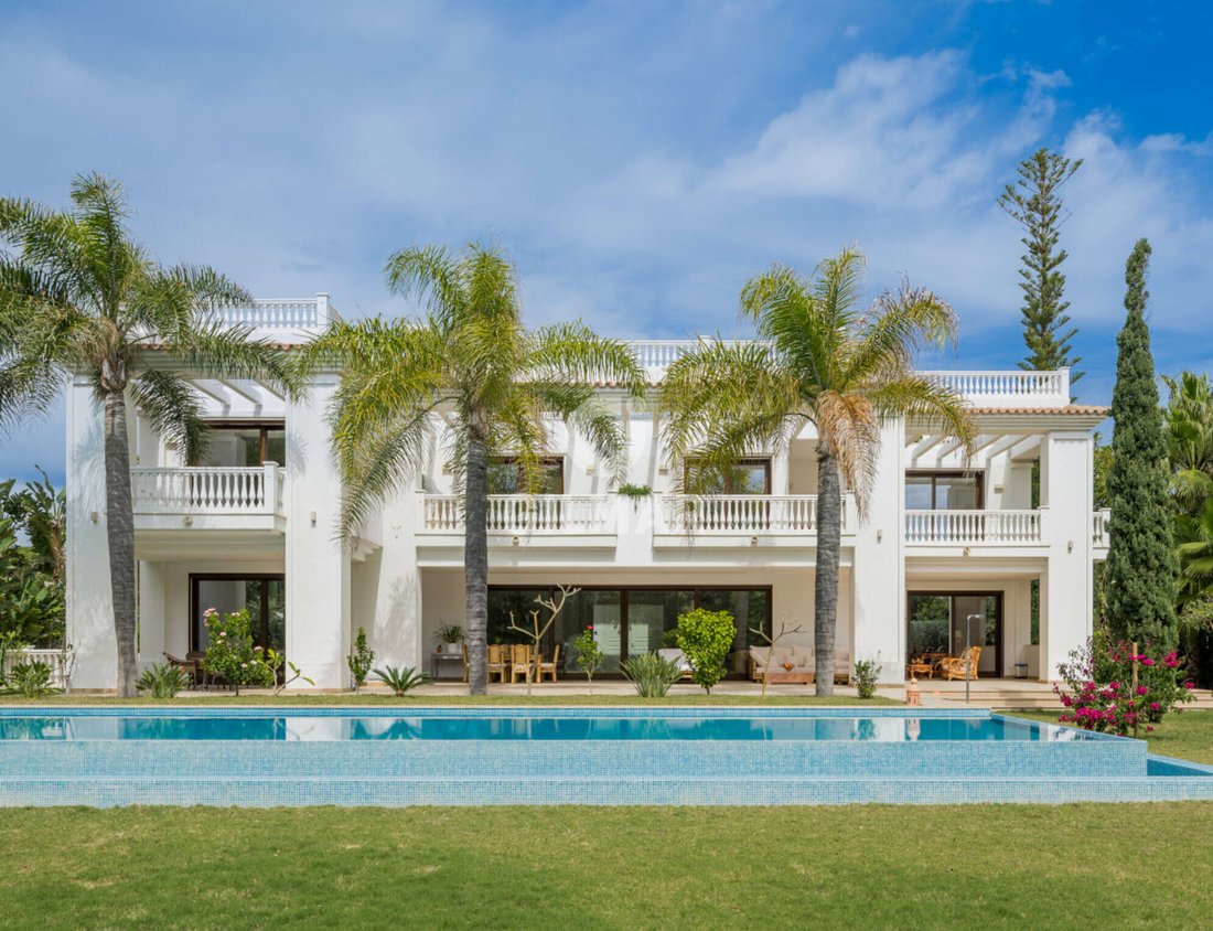 Villa in Estepona, Andalusia, Spain 1 - 15932157