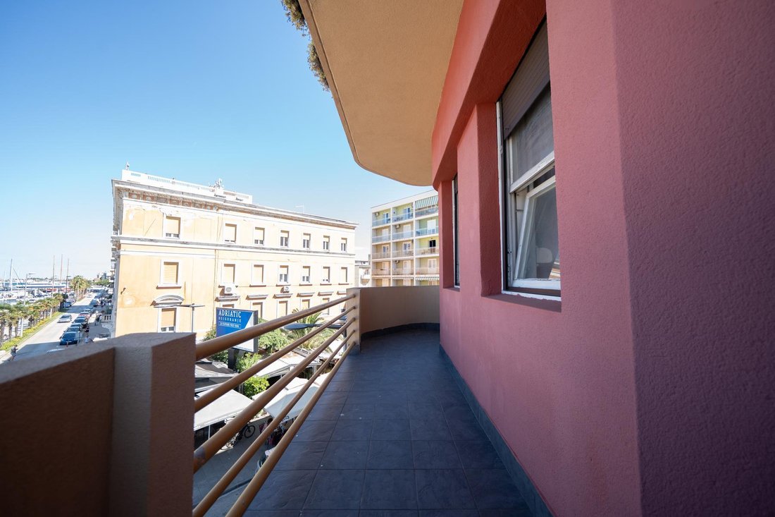 Apartment in Mjesni odbor Vostarnica, Zadar, Zadar County 4 - 15933184