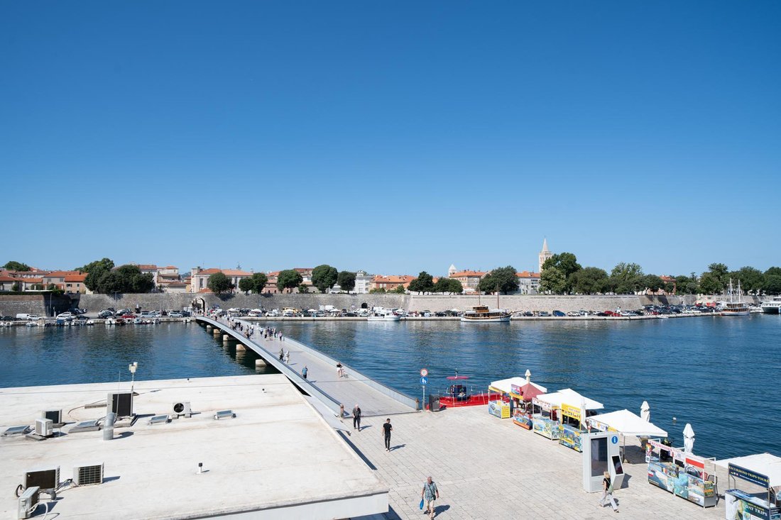 Apartment in Mjesni odbor Vostarnica, Zadar, Zadar County 2 - 15933184