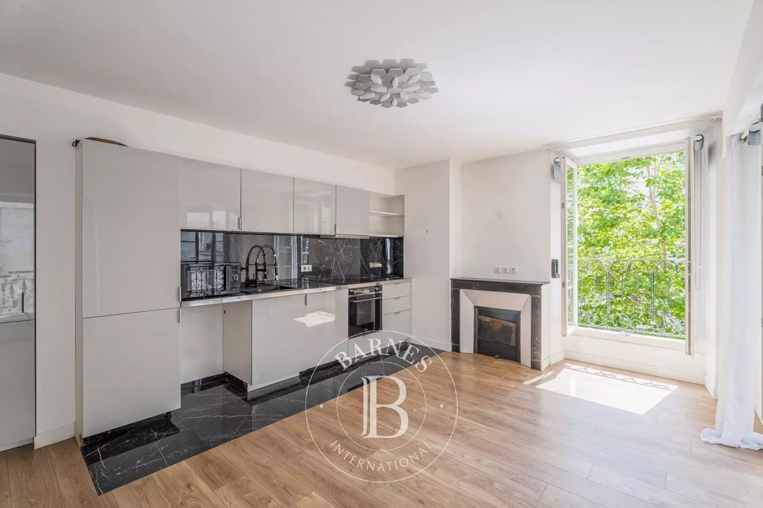 Apartment in Saint Merri, Paris 4e Arrondissement, Paris 2 - 15932207