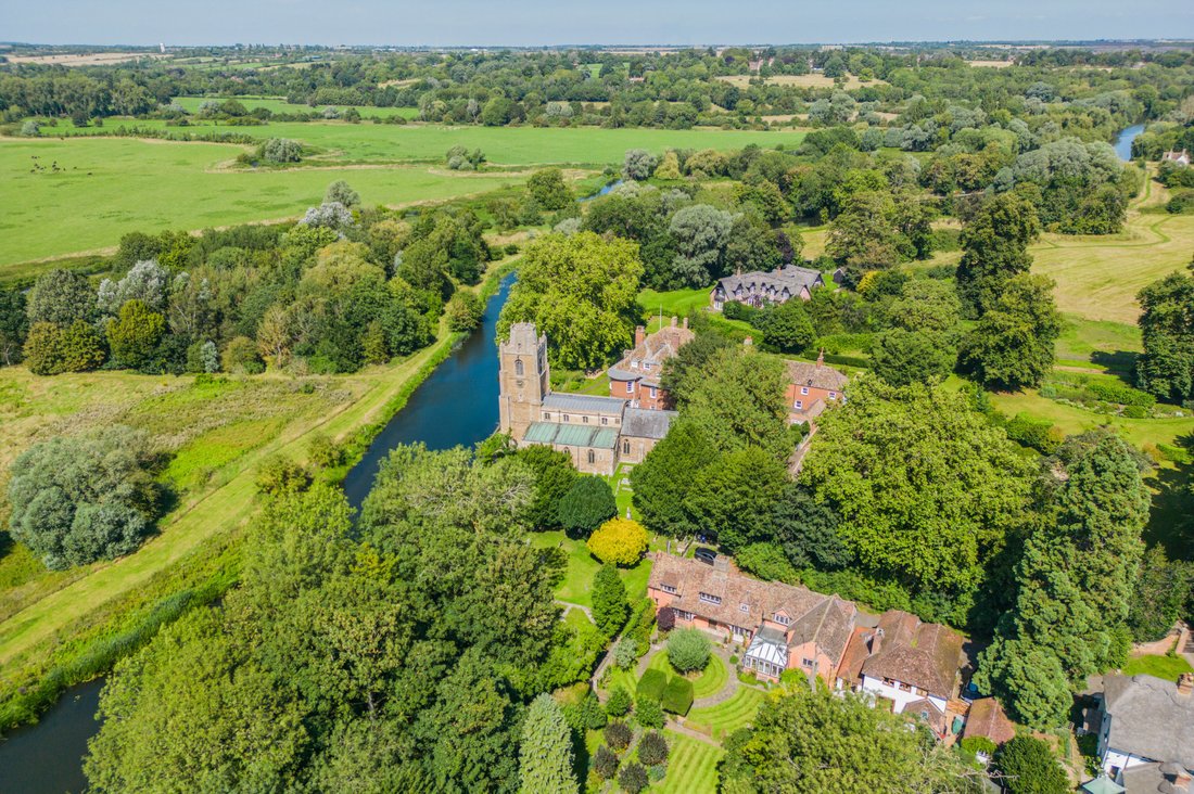 House in Hemingford Grey, England 1 - 13335939