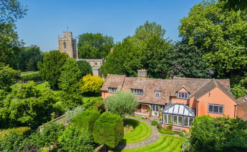 House in Hemingford Grey, England 1