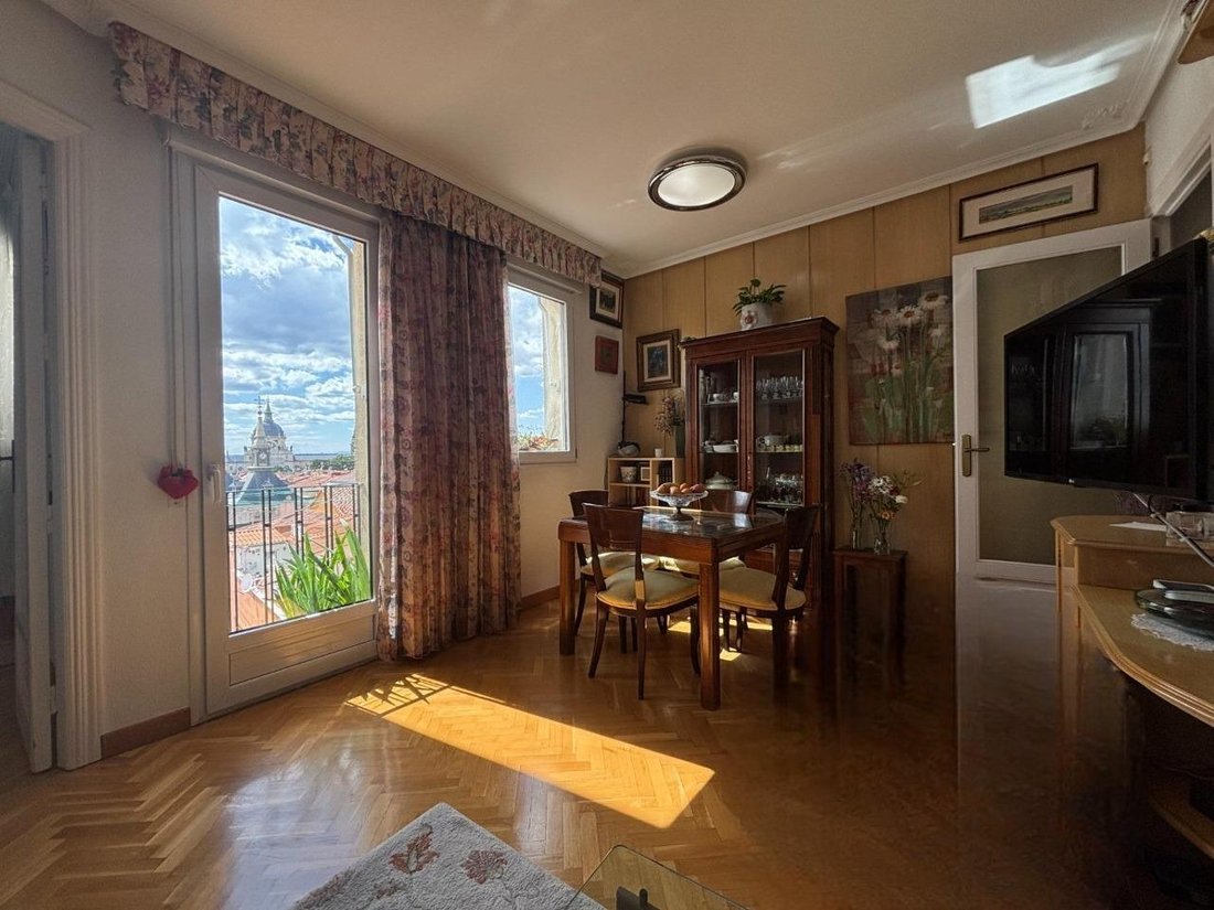 Apartment in Centro, Madrid, Spain 3 - 15933216