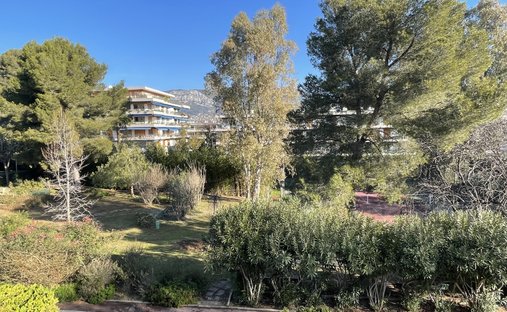 Apartment in Le Faron-Fort-Rouge, Toulon, France 1