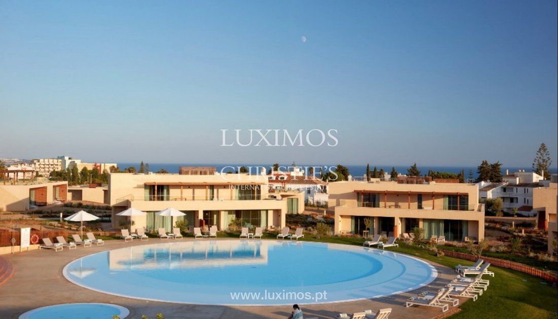 2 Bedroom Apartment With Terrace For Sale Porches, In Porches, Portugal