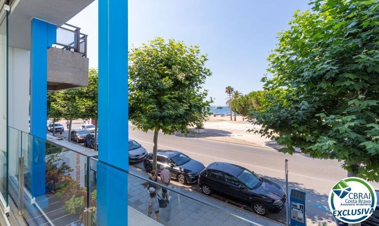 Apartment in Roses, Catalonia, Spain 1 - 15933054