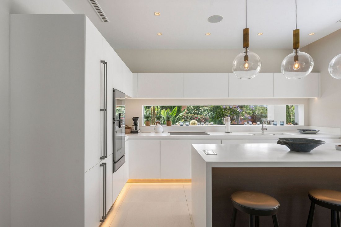 Villa in Sierra Blanca, Marbella, Spain 3 - 15932204