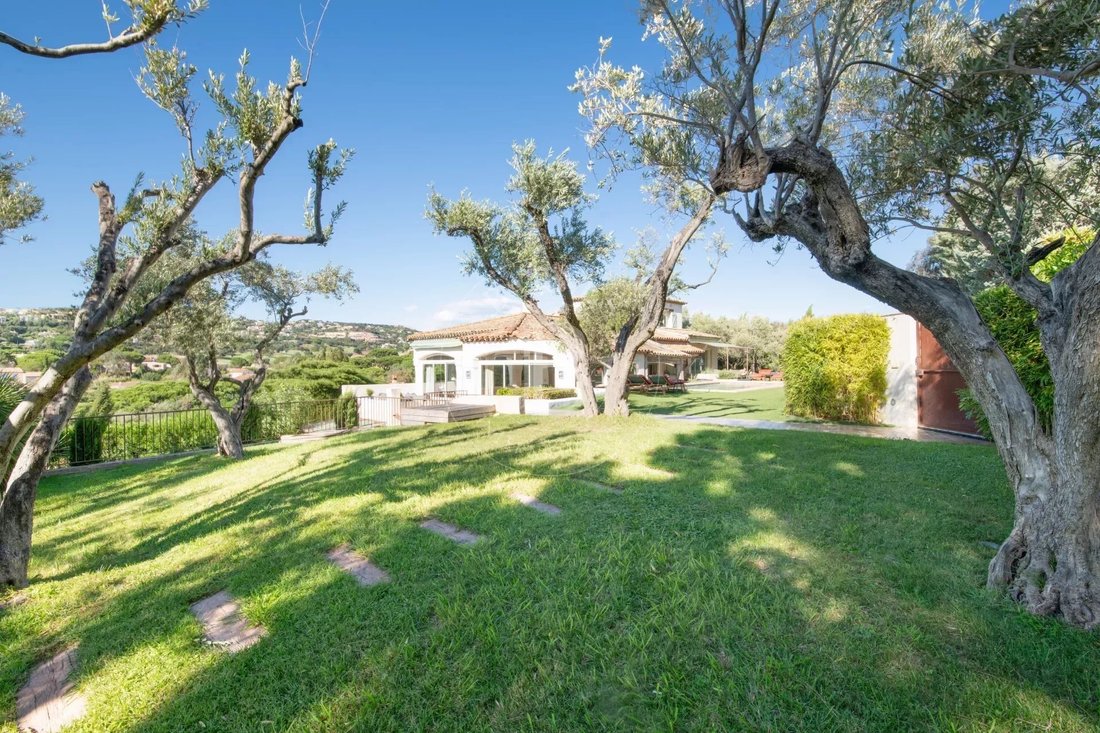 Villa in Nartelle-Noyer-Bellevue-bd des Sardinaux, Sainte-Maxime, France 3 - 14693219