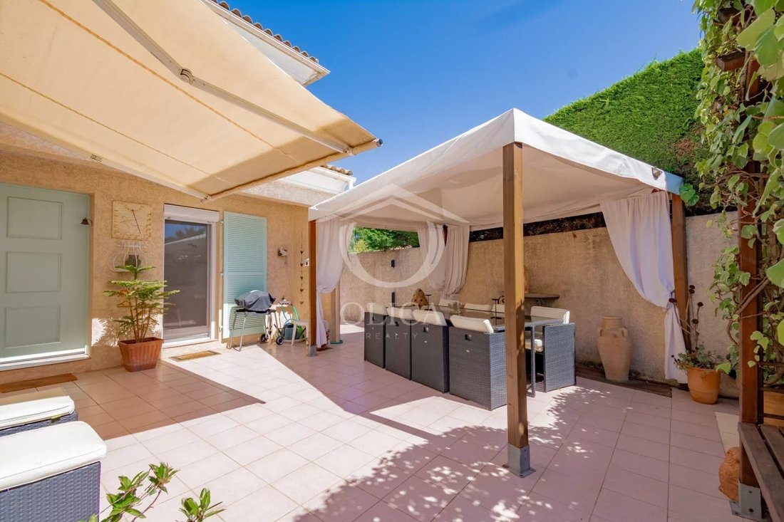 Villa in Vaug, Villeneuve-Loubet, France 2 - 15931707