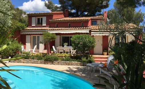 House in Le Faron-Fort-Rouge, Toulon, France 1
