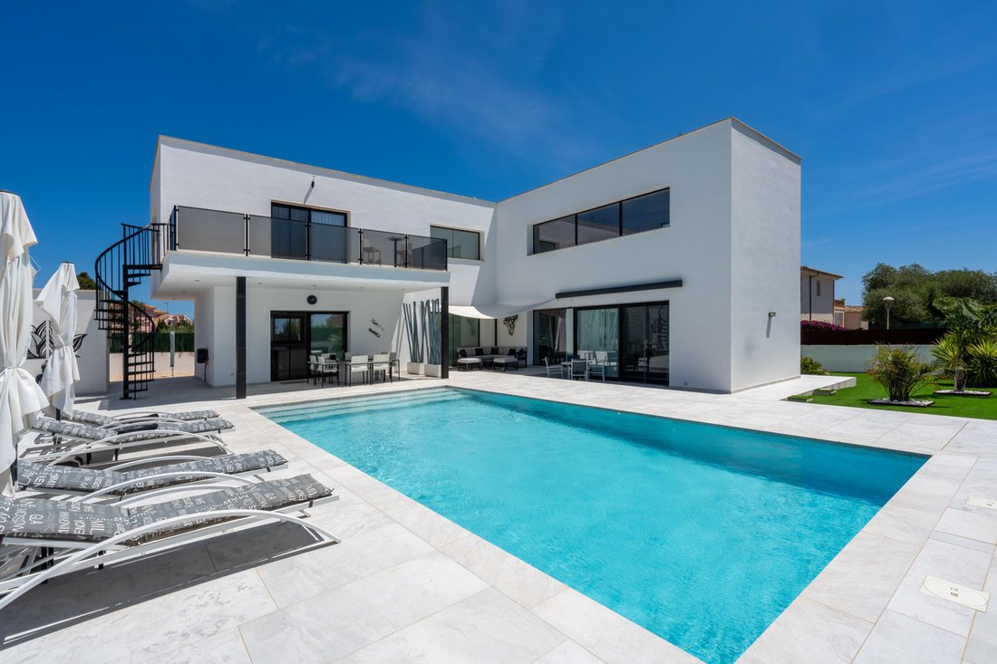 Villa en Manacor, Islas Baleares, España 1 - 15137120