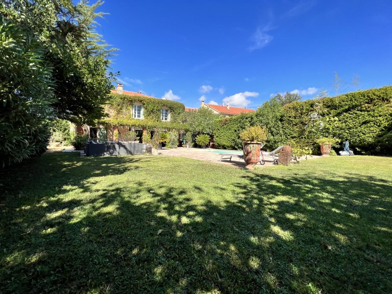 House in Le Faron-Fort-Rouge, Toulon, France 2 - 15722879