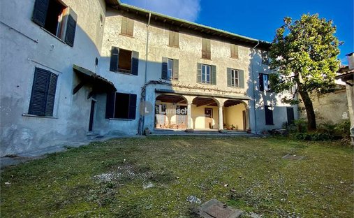 Finca en Molteno, Lombardía, Italia 1