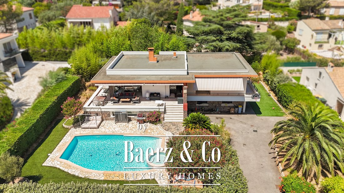 Villa in Centre ville, Saint-Raphaël, France 5 - 15932260