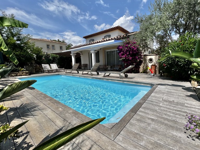 Villa in La Garde, Provence-Alpes-Côte d'Azur, France 2 - 15723435