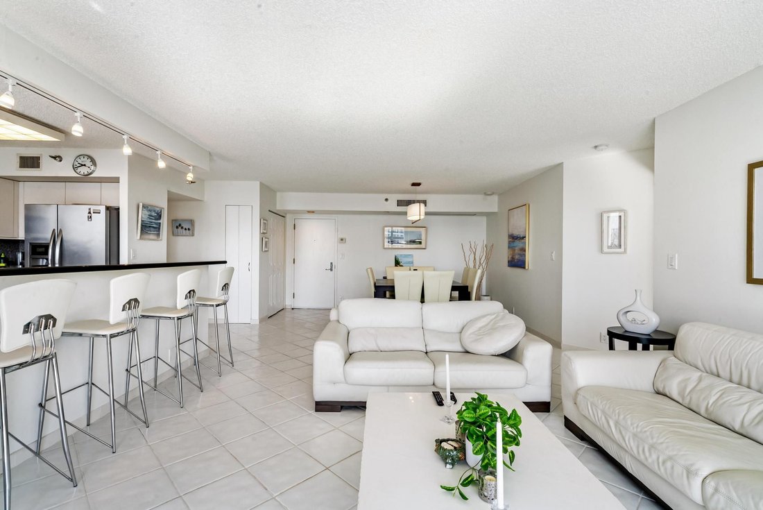 Condo in Aventura, Florida, United States 5 - 15934016