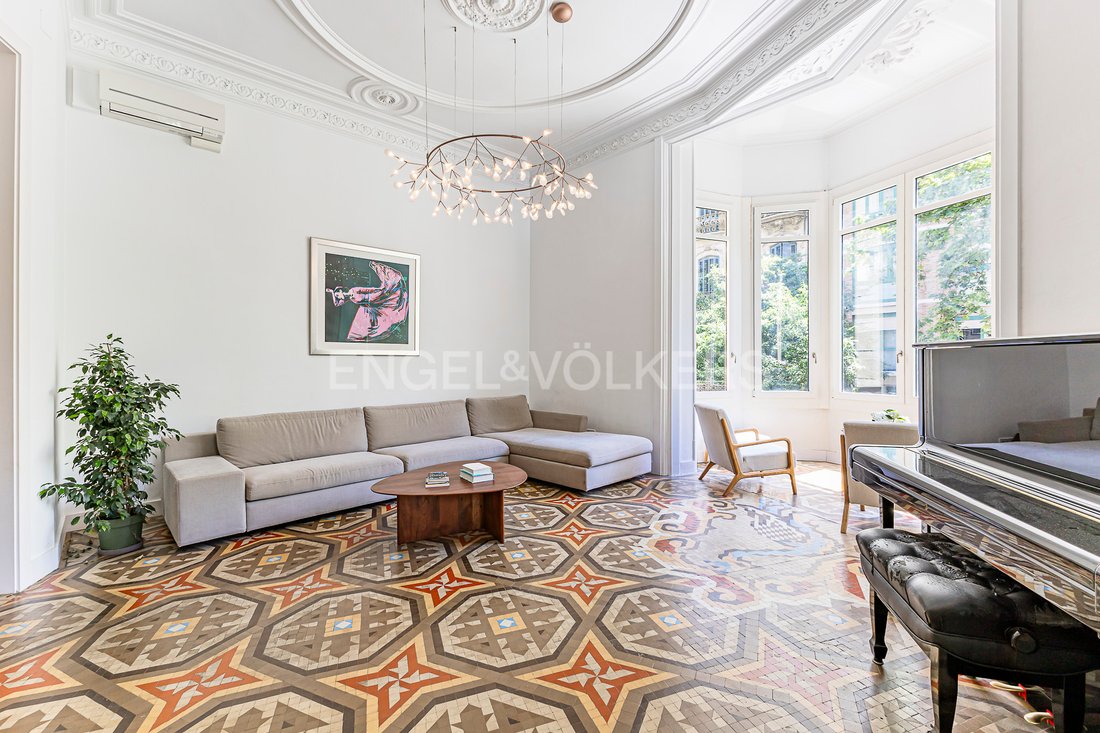 Apartment in Eixample, Barcelona, Spain 2 - 15933089