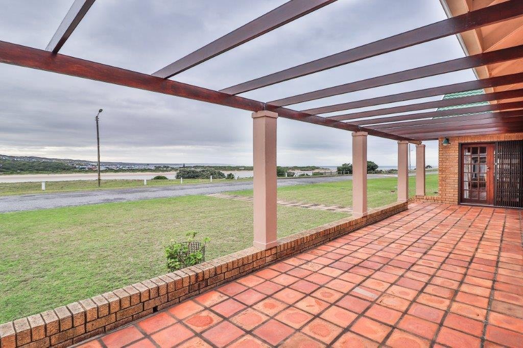 House in Still Bay West, Western Cape, South Africa 5 - 15853905