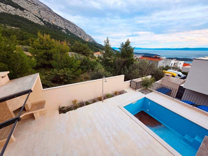 Villa in Veliko Brdo, Split-Dalmatia County, Croatia 2 - 15933531