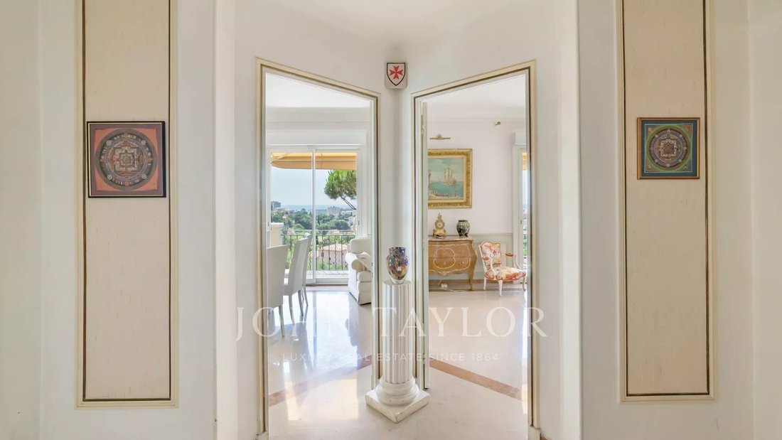 House in Font de Veyre, Cannes, France 4 - 15931695