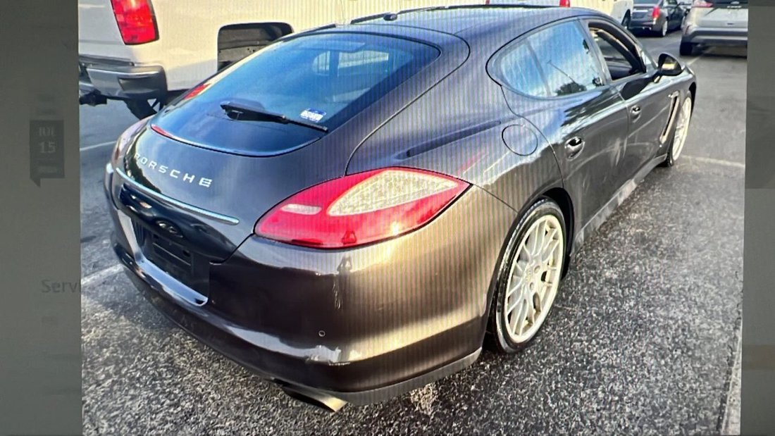Sedan in Pensacola, FL, United States 2 - 15935212