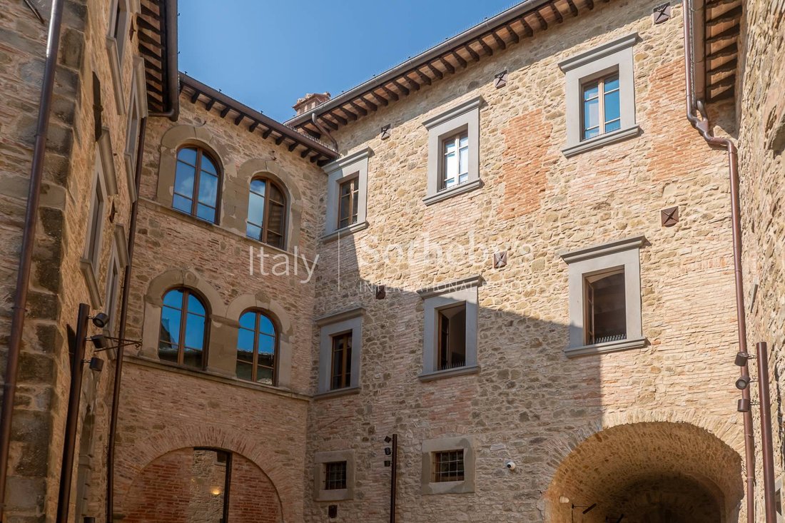 House in Passignano sul Trasimeno, Umbria, Italy 4 - 15935760