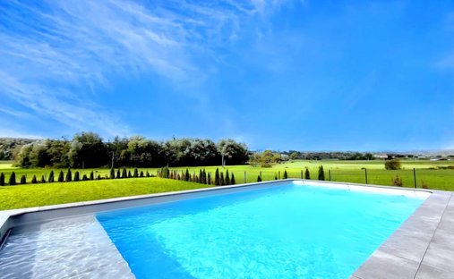 Villa in L'Isle-sur-le-Doubs, Bourgogne-Franche-Comté, Frankreich 1
