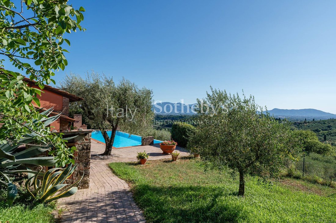 House in Petrognano - San Gennaro, Capannori, Tuscany 4 - 15935758